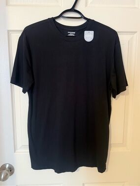 Essentials Black Short Sleeve Crew Neck Tee